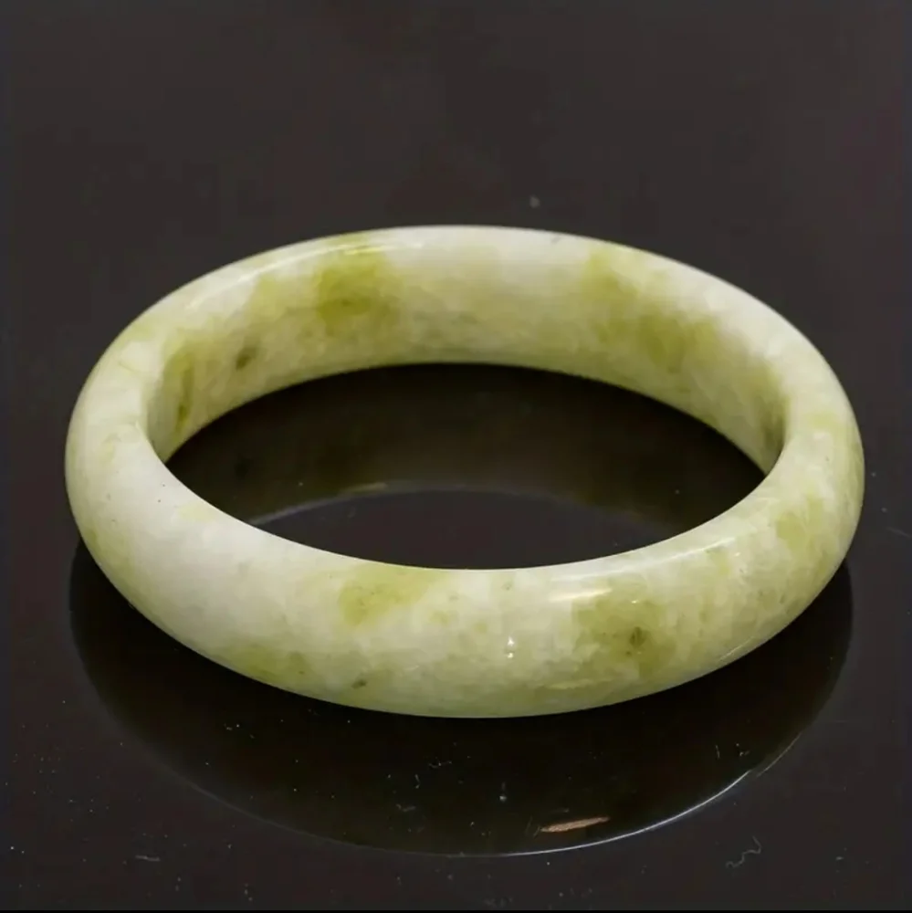 Natural Yellow Jade Classic Bracelet.